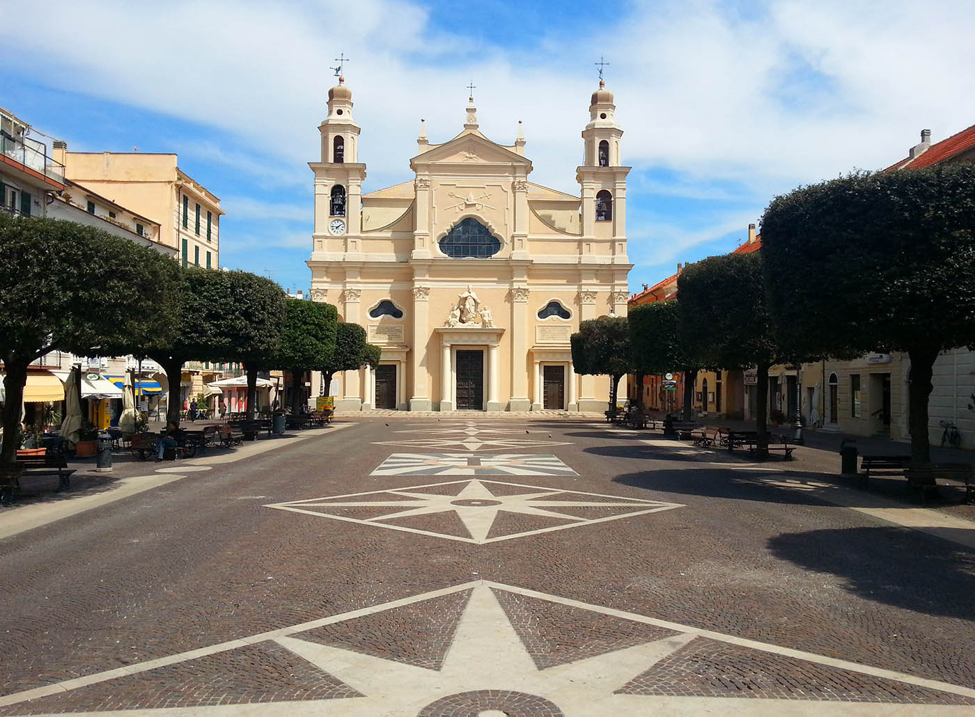 Piazza San Nicolò Pietra Ligure